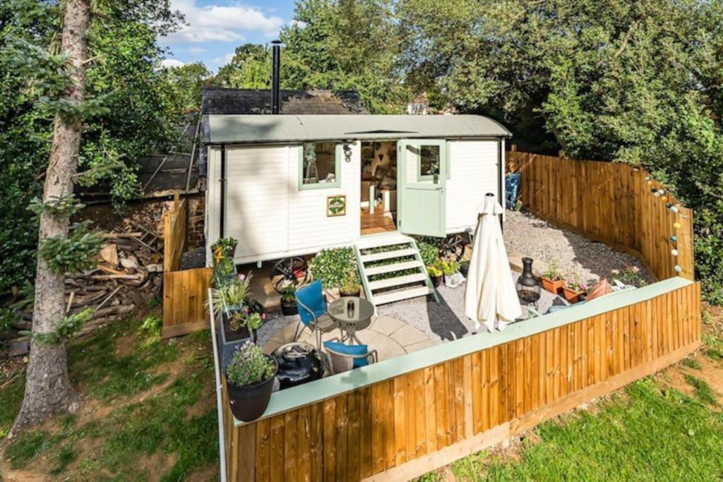 נורת'המפטון Spinney Retreats - 2 X Unique Shepherds Huts Dog Friendly מראה חיצוני תמונה